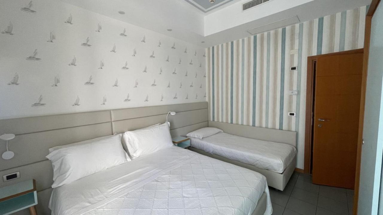 Hotel Gaby ريميني المظهر الخارجي الصورة